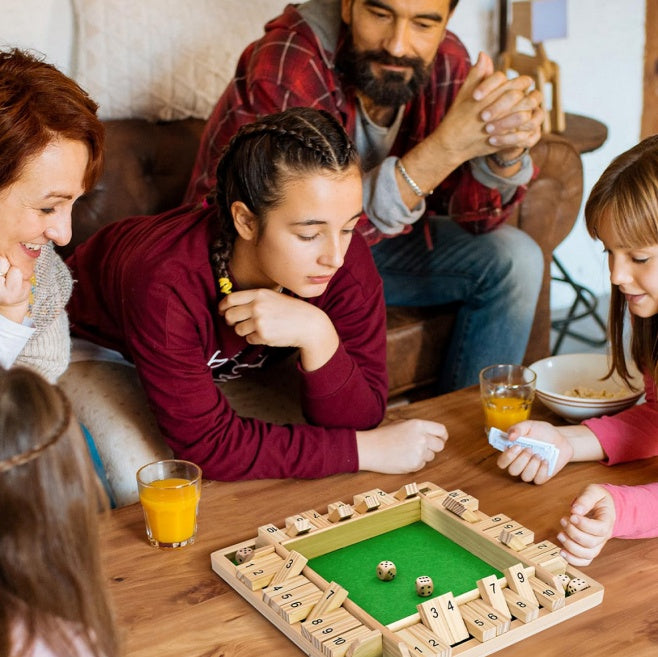 Dice Game,2-4 Player Family Wooden Board Table Math Games For Adults And Kids, 8 Dices Classics Tabletop Version Games For Classroom,Home,Party Or Pub