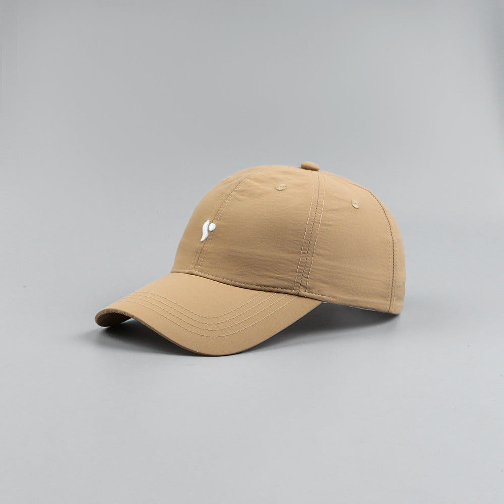 Men's And Women's Soft Top Face-looking Peaked Cap