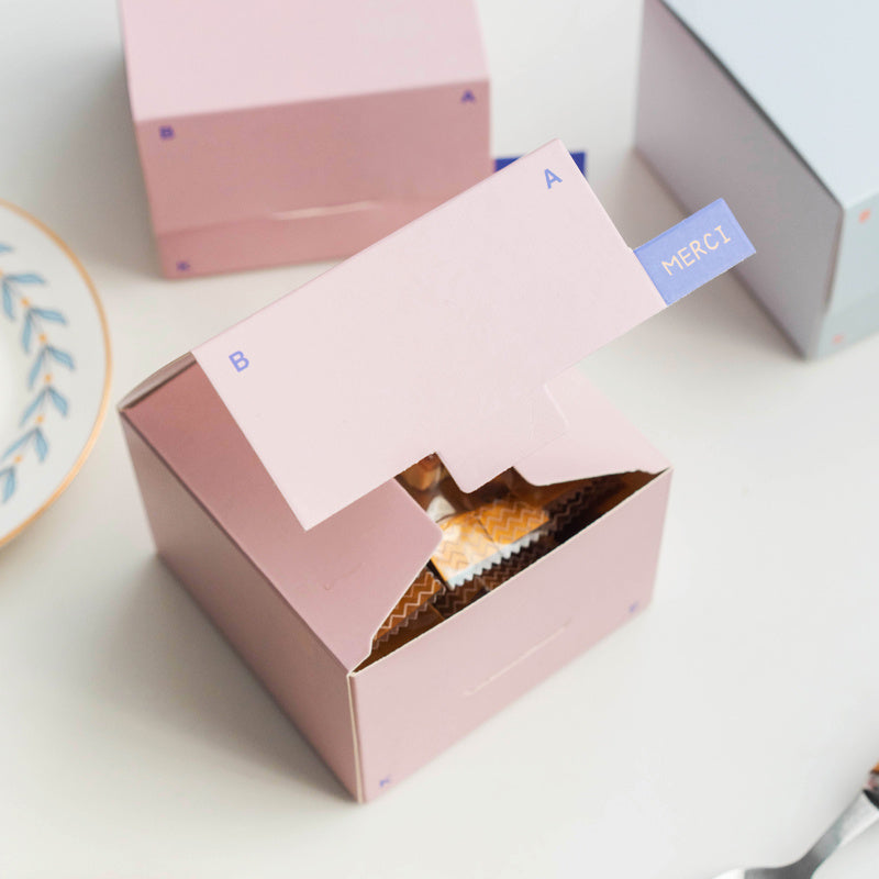 Small Square Box Baking Handmade Nougat Snowflake Kaiyun Crisp Room Temperature Cookies Empty Packaging