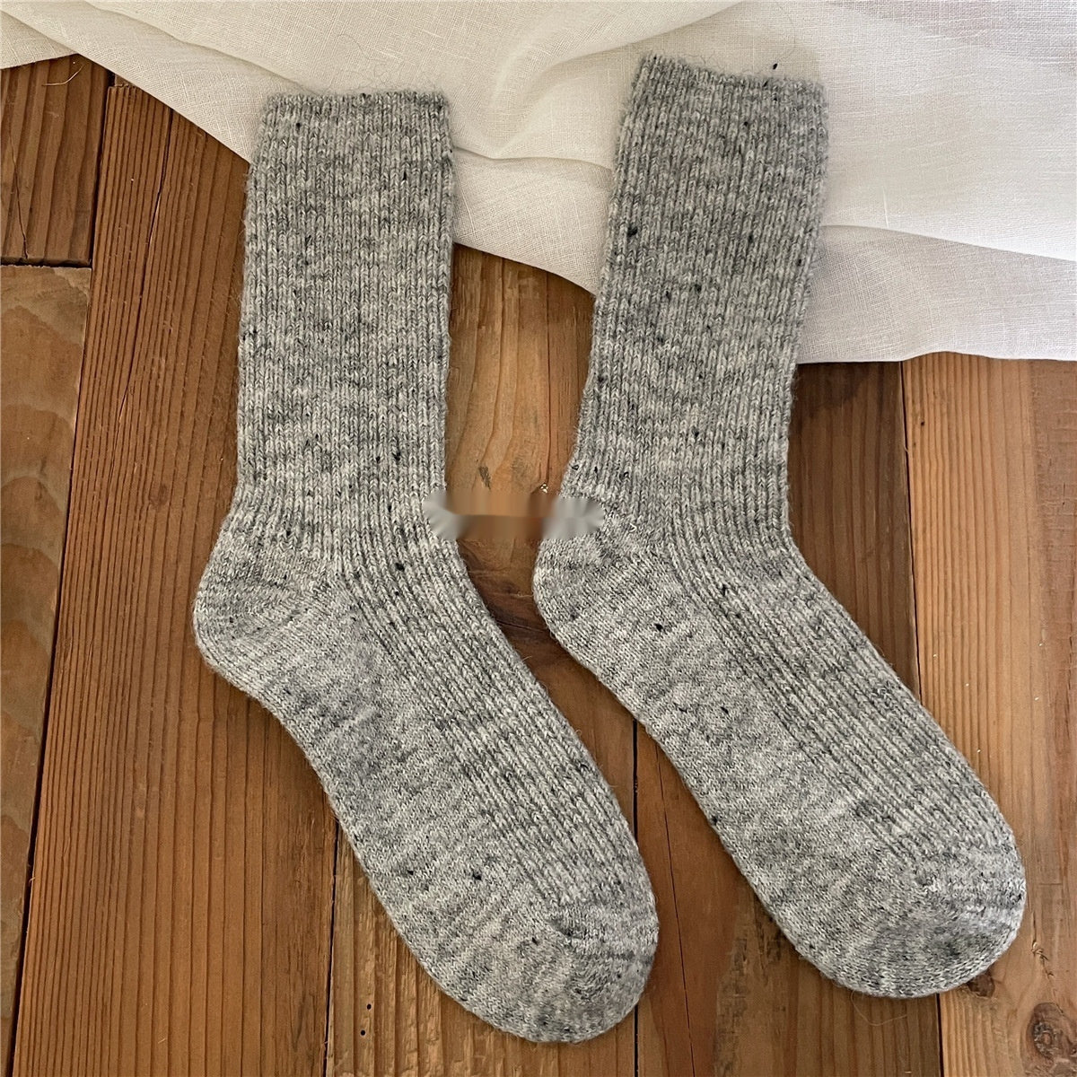 Female Solidcolor Mid-calf Length Cashmere Socks
