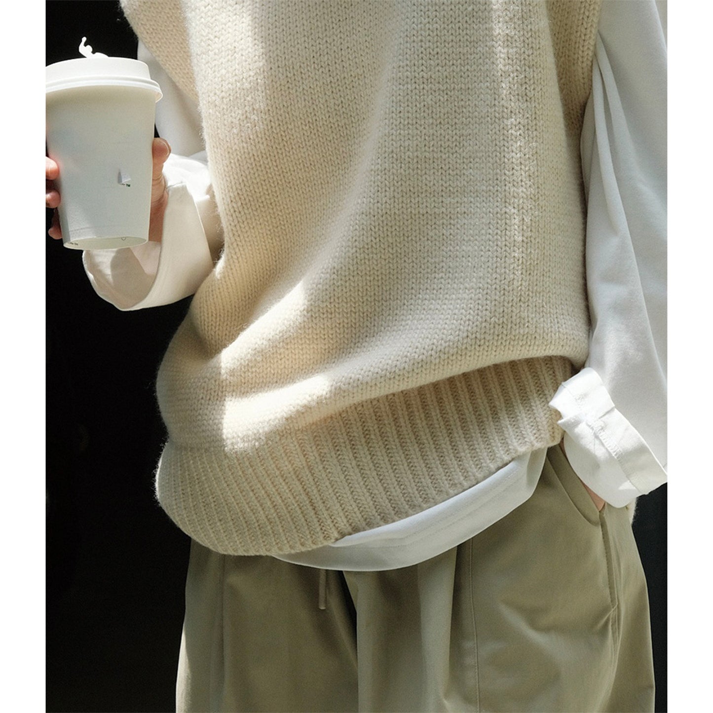 Wool Round-neck Knitted Waistcoat, Loose Knit Tank Top, Vintage Clothes, Sleeveless Wool Vest Handmade Clothing, Knitwear, Spring Clothing