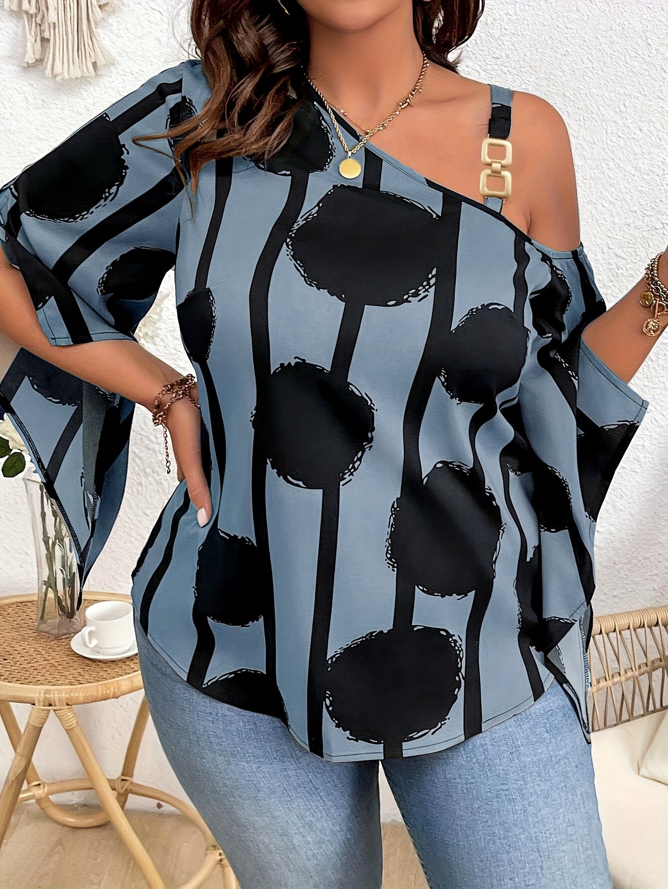 Women's Plus Size Printed Fashion Off-the-Shoulder Charming Chain Three-quarter Sleeve Blouse - Casual Top