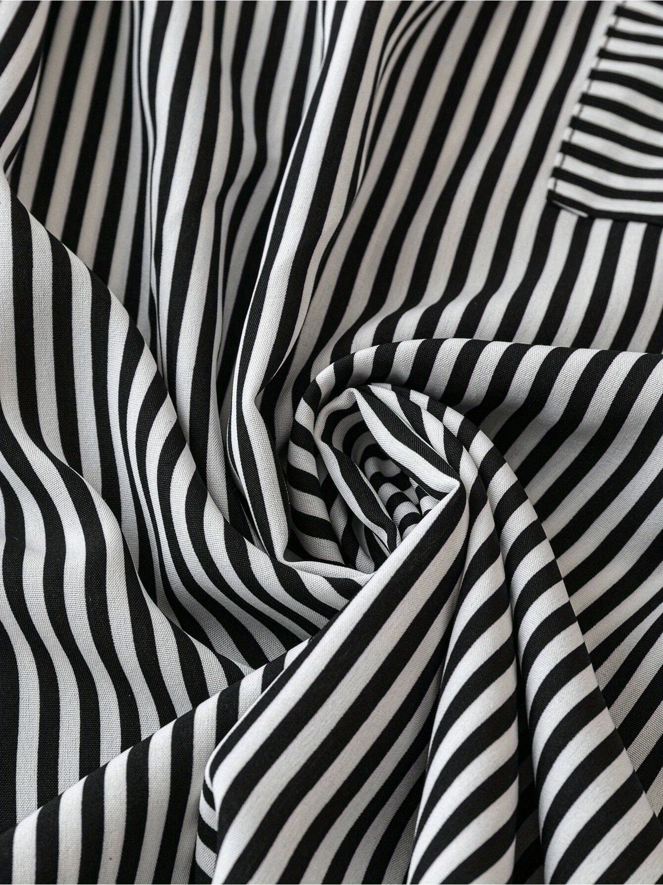 Women's Plus Size Casual Striped Shirt - Summer V-Neck Three-Quarter Sleeve Outdoor Top With Pockets