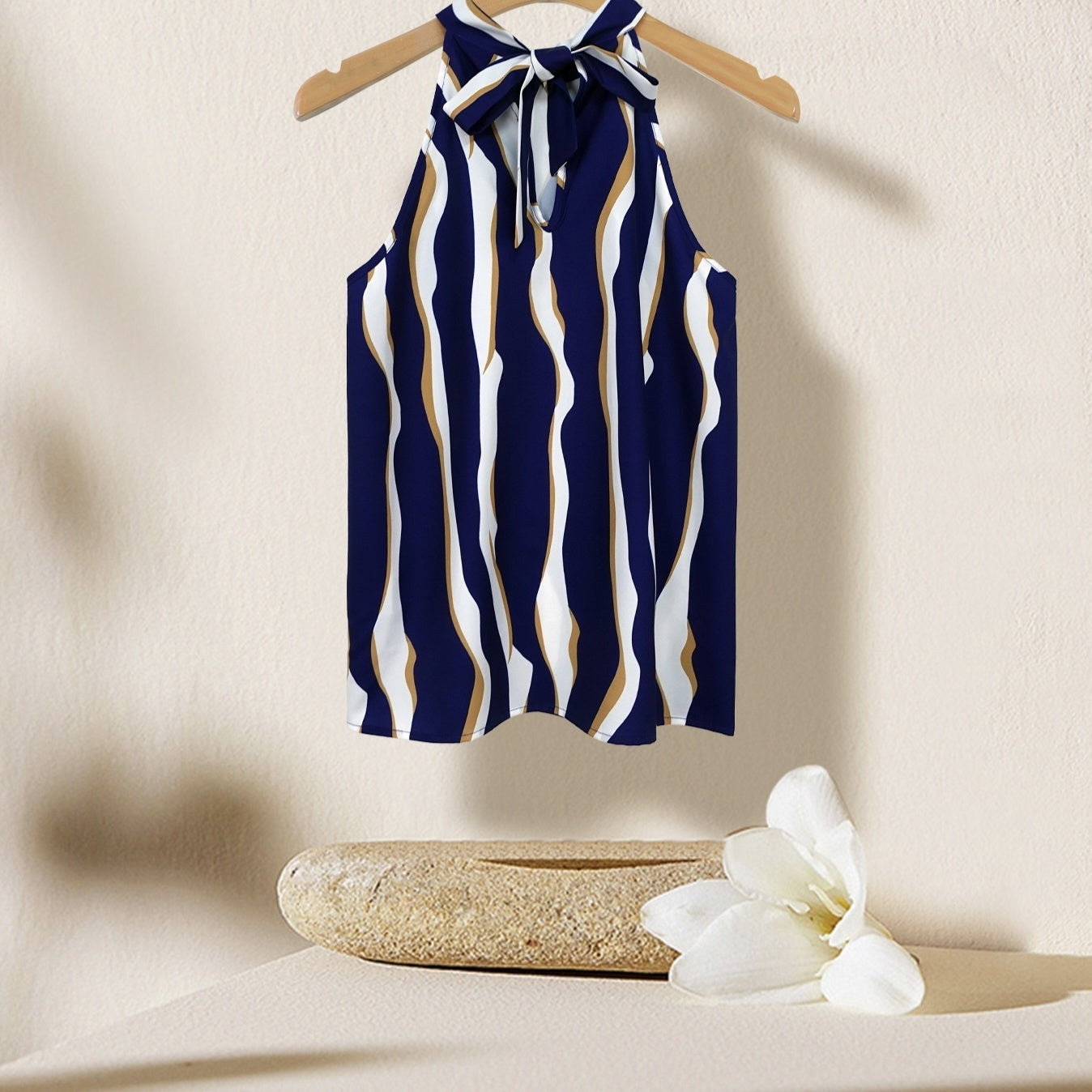 Ladies' Fashionable And Sexy Off Shoulder Hanging Neck Suspender Top