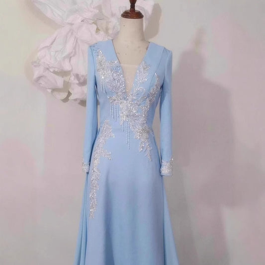 Light Luxury Minority Temperament Long Sleeve Performance Costume