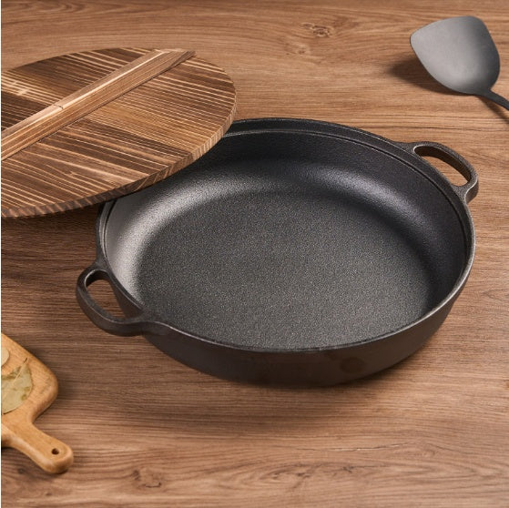 WANGYUANJI 11Cast Iron Wok With Dual Handles And Wooden Lid, Uncoated Frying Pan For Gas And IH, Chinese Thickened Pancake Pan, Stir-frying And IH Universal, With Free Steel Wire Ball