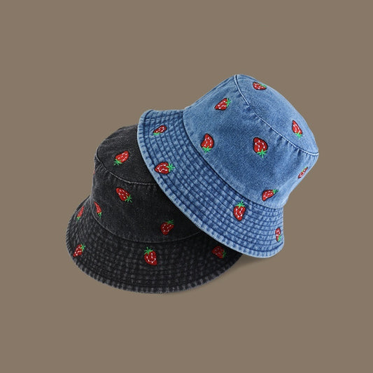 Women's Korean-style All-match Embroidered Strawberry Hat