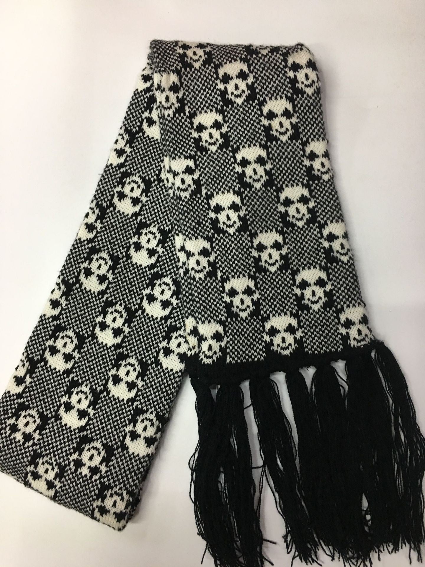 Knitted Jacquard Thickened Warm Casual Skull Scarf