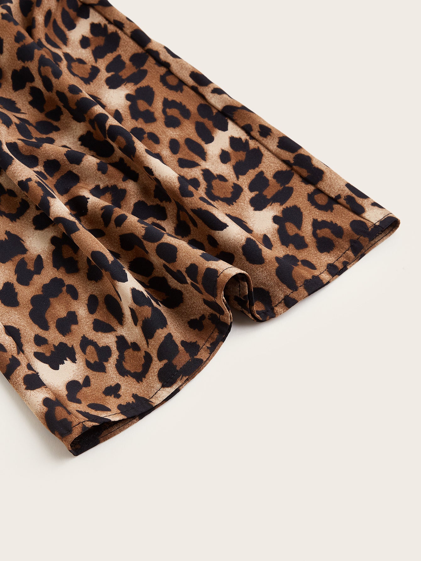 Women's Plus Size Leopard Print Wide Leg Pants - Elastic Waist, Loose Fit Casual Straight Leg Trousers For Spring Summer Fall, Lightweight Polyester Blend, Perfect For Beach Or Outdoor Outings