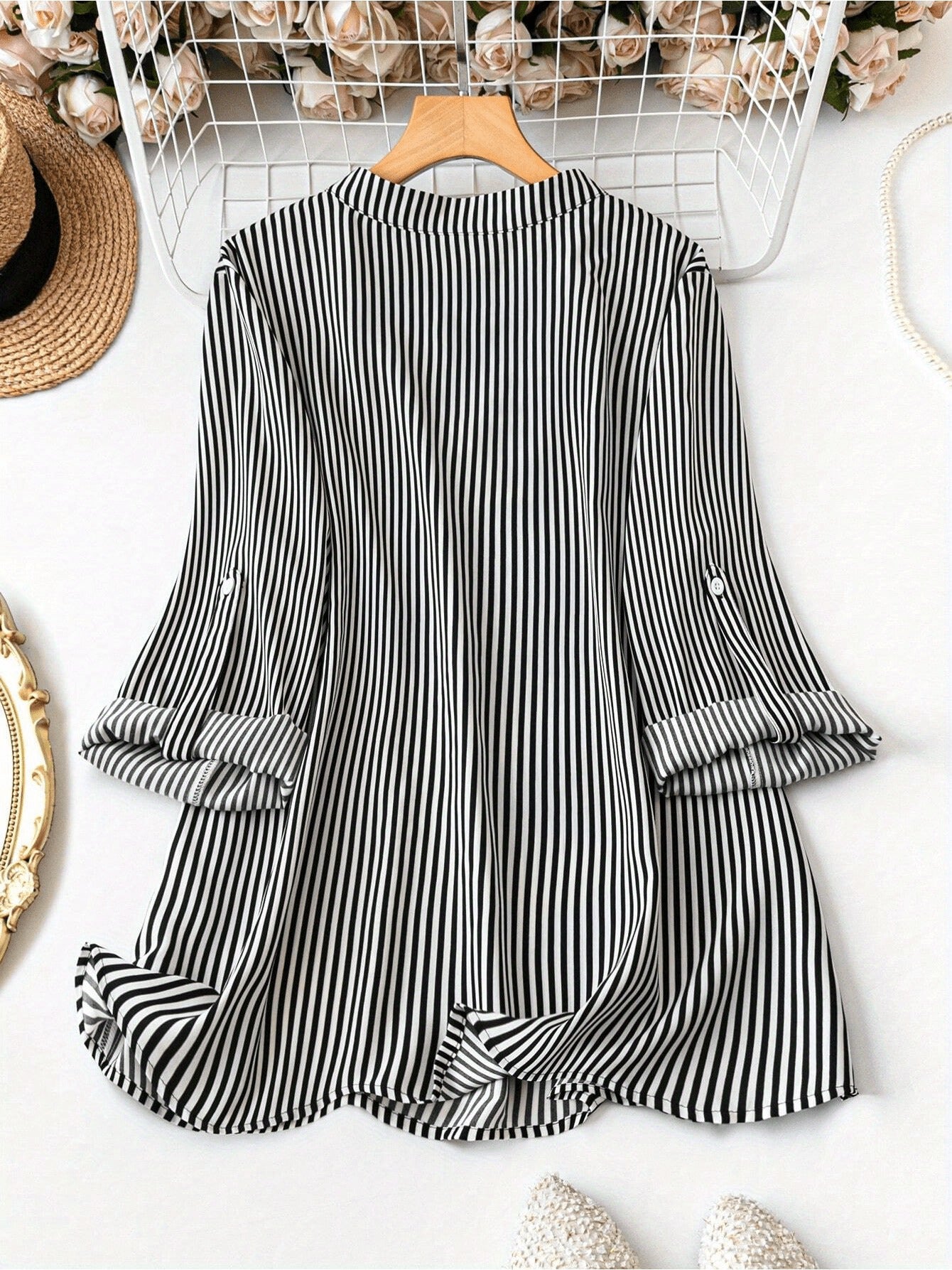Women's Plus Size Casual Striped Shirt - Summer V-Neck Three-Quarter Sleeve Outdoor Top With Pockets