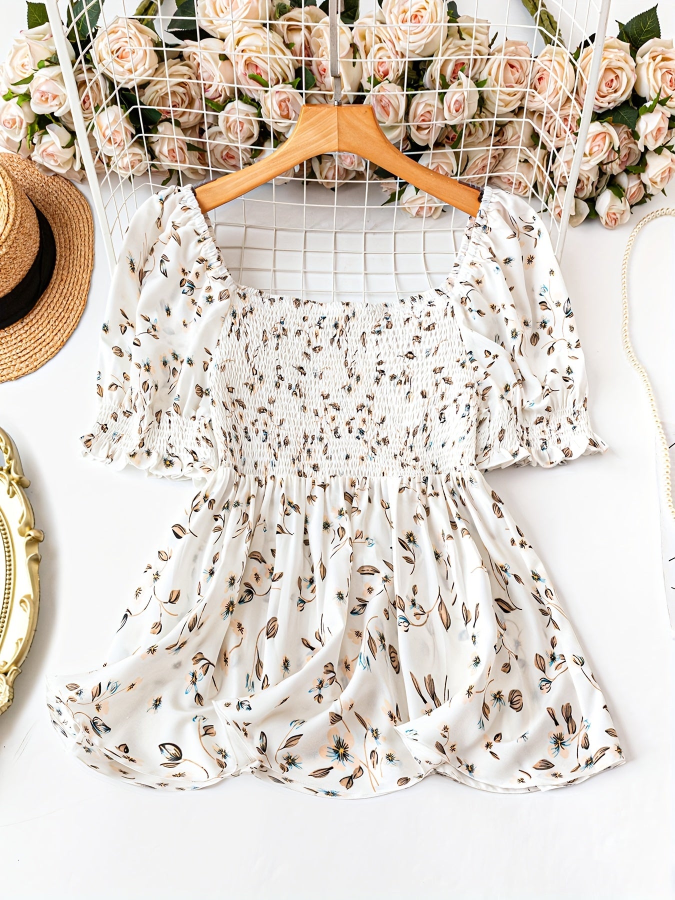 Women's Plus Size Elegant Floral Print Blouse - Summer Square Neck Short Sleeve Waist-Cinched Top For Work & Vacation