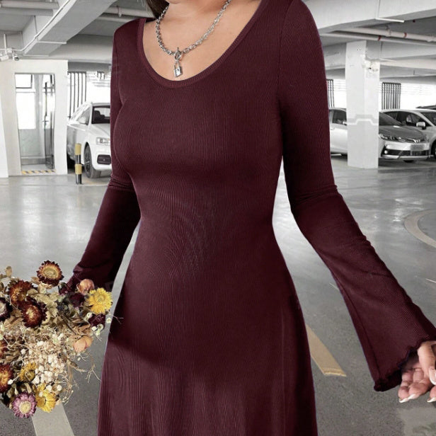 Ladies' Autumn And Winter New Item Solid Color Fashionable And Trendy Slim Fit Bag Buttocks, Black Fungus Cuffs Women's Dress