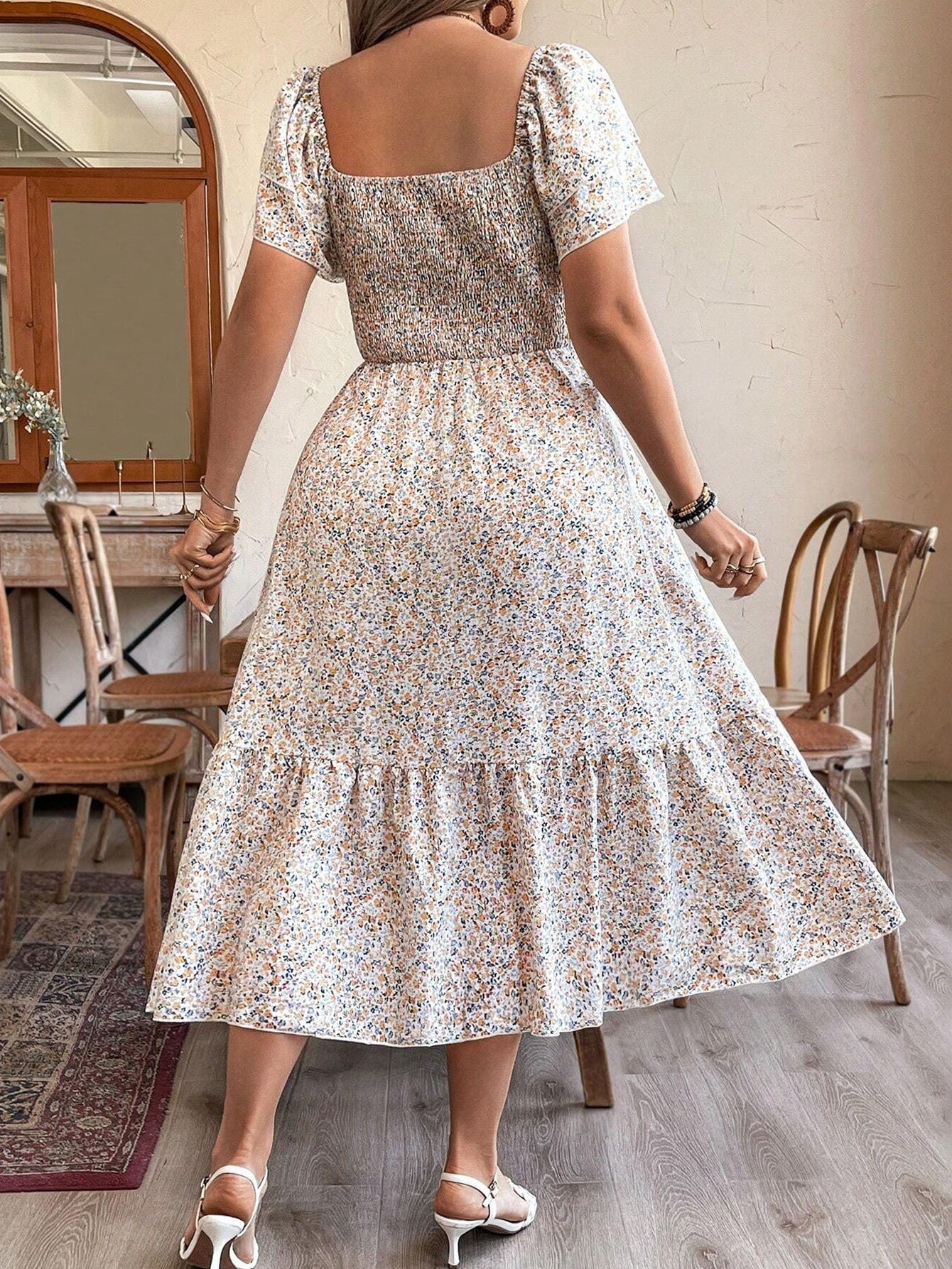 Women's Plus Size Backless Midi Dress For Summer Party - Elegant Pleated Printed Dress