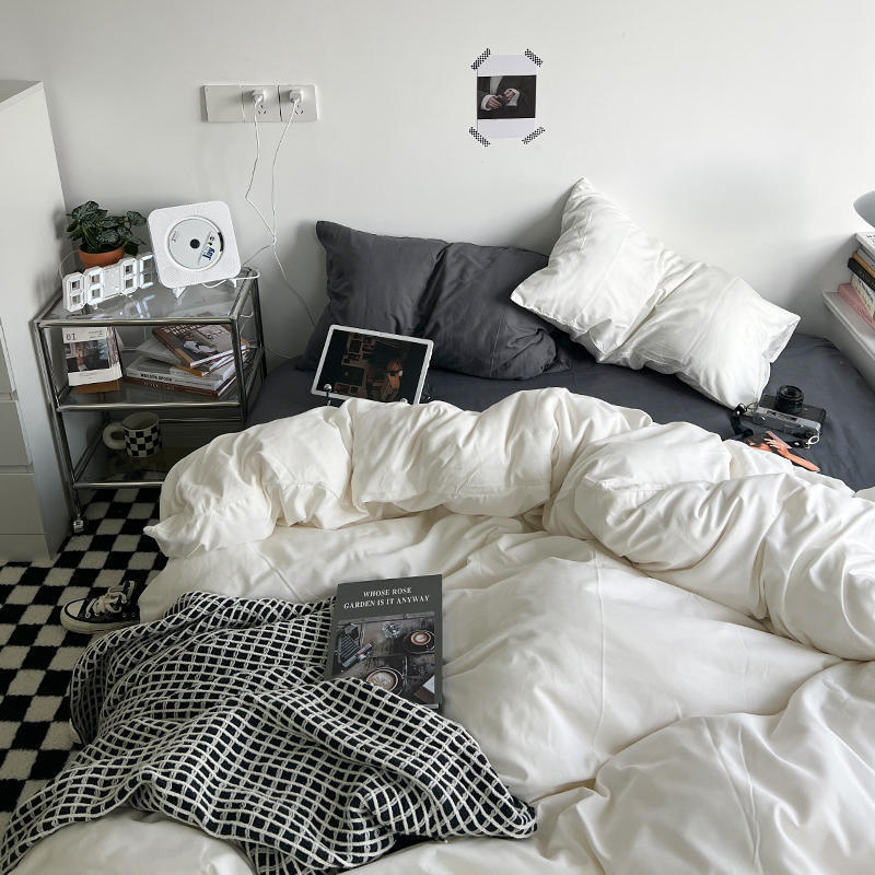 Bedding Printed Four Piece Water Wash