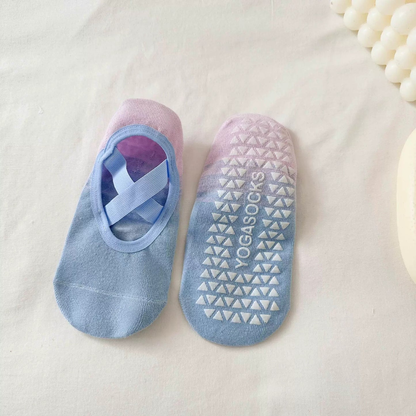 Thin Gradient Yoga Non-slip Breathable Sports Workout Socks