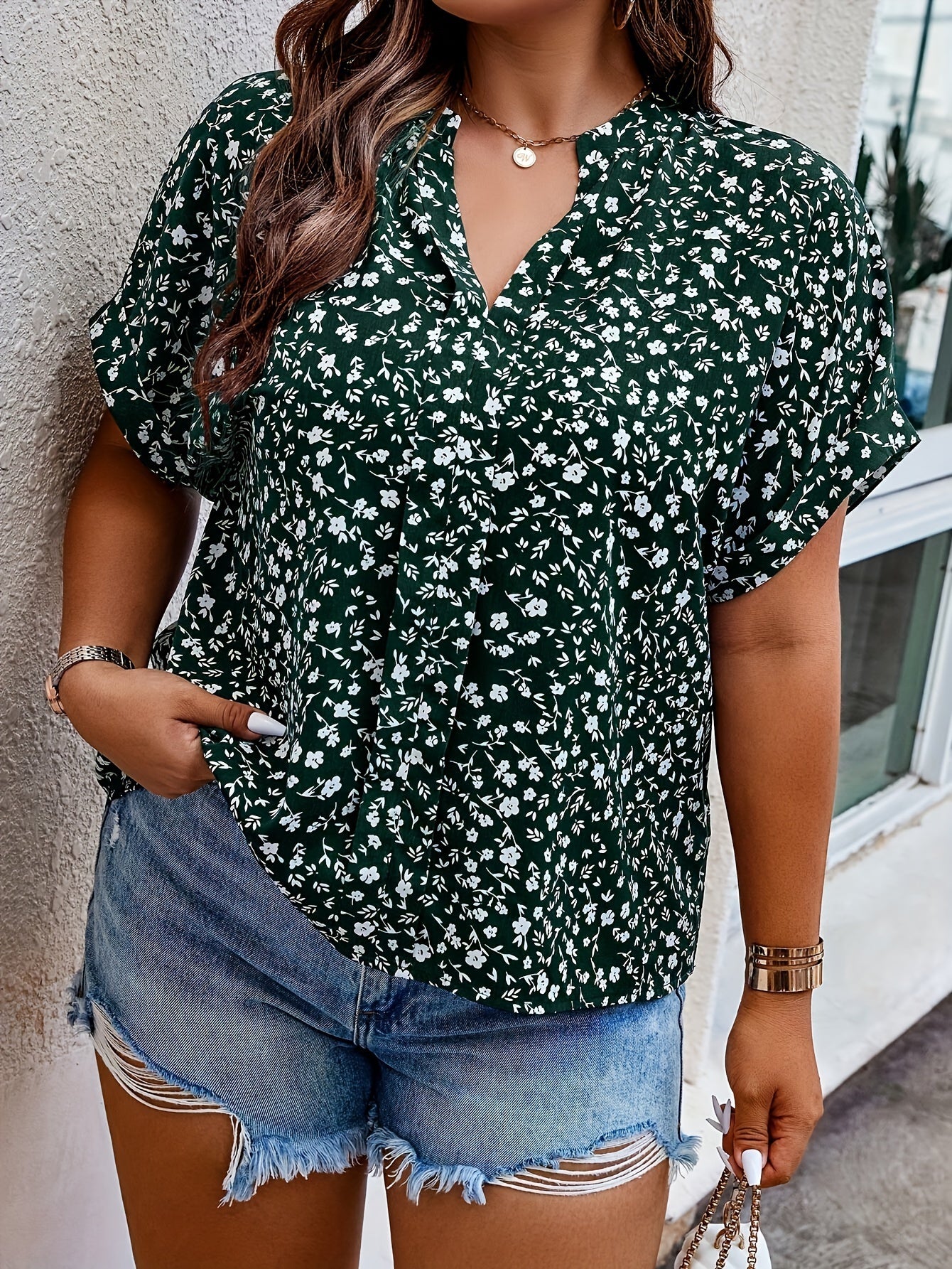 Women's Plus Size Printed Shirt - Summer Casual V-Neck Batwing Sleeve Top For Outings