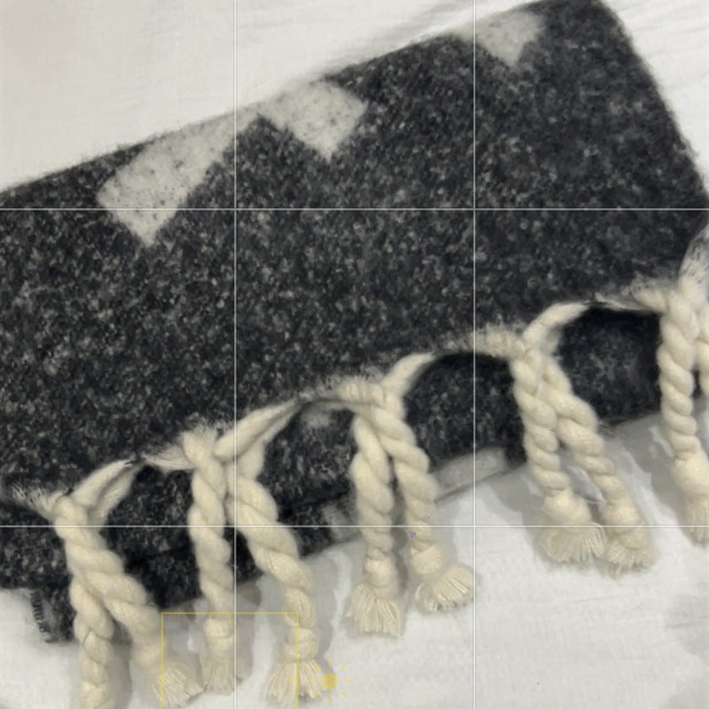 Senior Sense Korean Version Of Everything Warm Shawl Bib Dual-use Thick Scarf