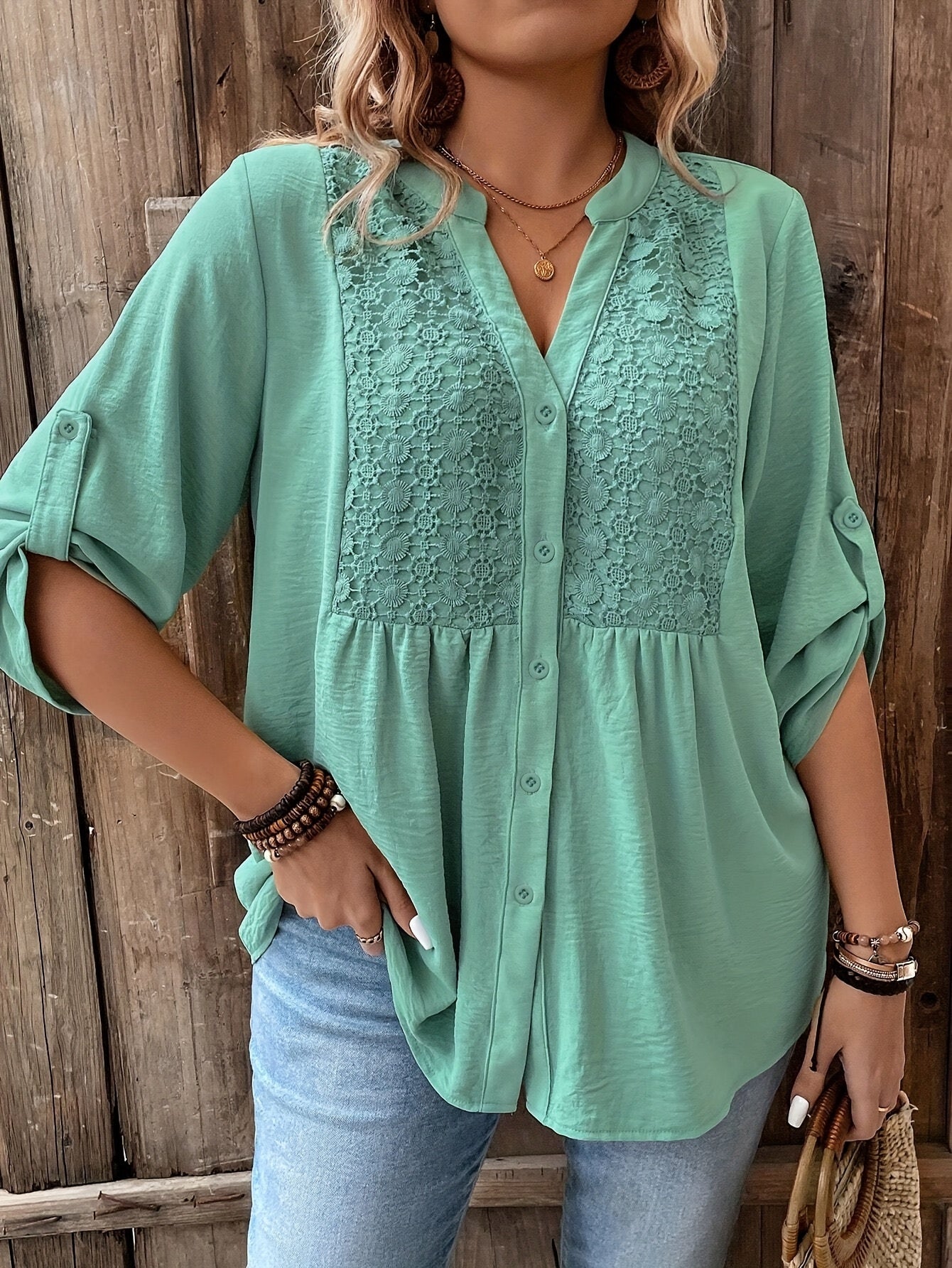 Women's Plus Size Lace Applique Vacation Shirt - Summer Casual Daily Outerwear With Roll-Up Sleeves And Button Closure