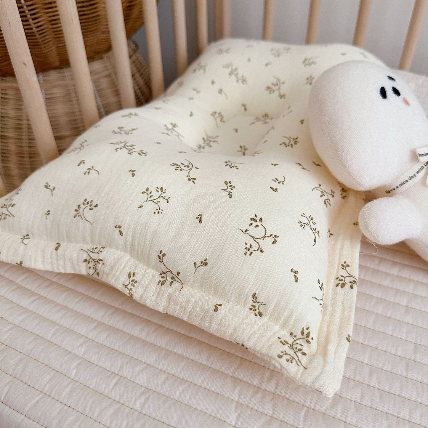 Ins Style Cute Pillow Breathable Shaping