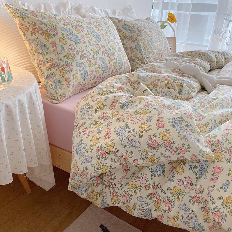 Small Floral Gentle Girl Heart Bedding Set Of Four