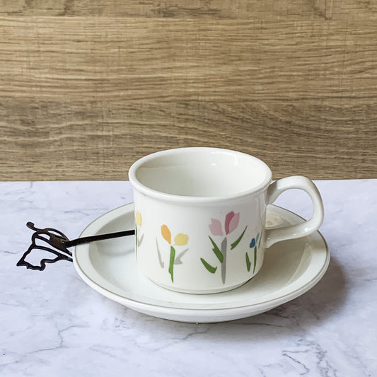 Tulip Ceramic Coffee Cup  Saucer Set