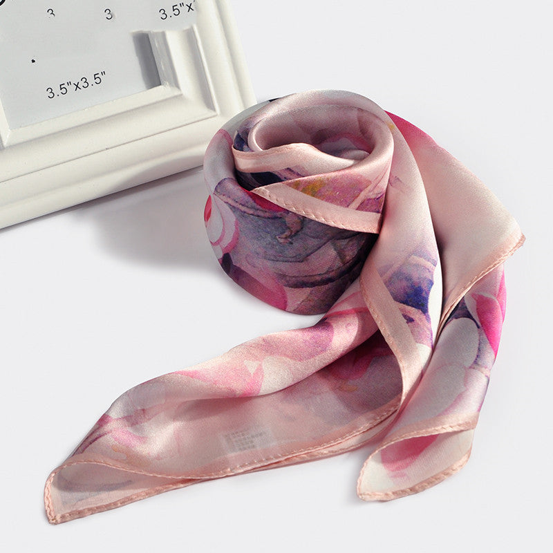 Silk Women's Square Scarf Exquisite Design Pattern Printing