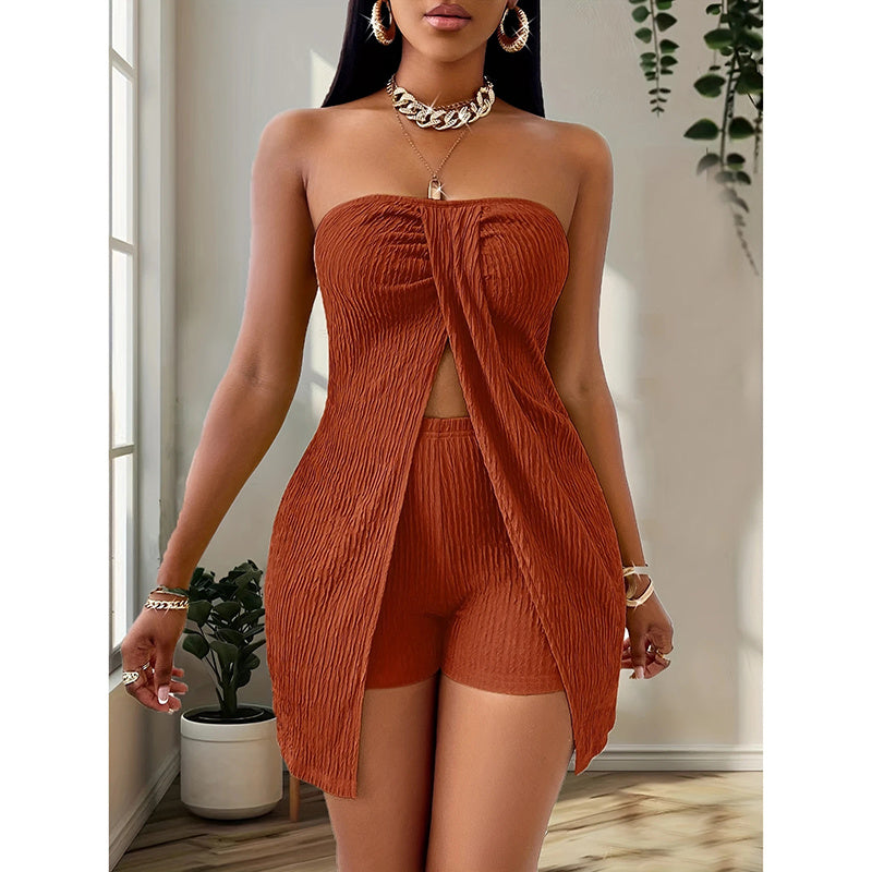Women's 2 Piece Outfits Elegant Textured Strapless Ruched High Slit Tube Top And High Waist Skinny Shorts Shorts Set