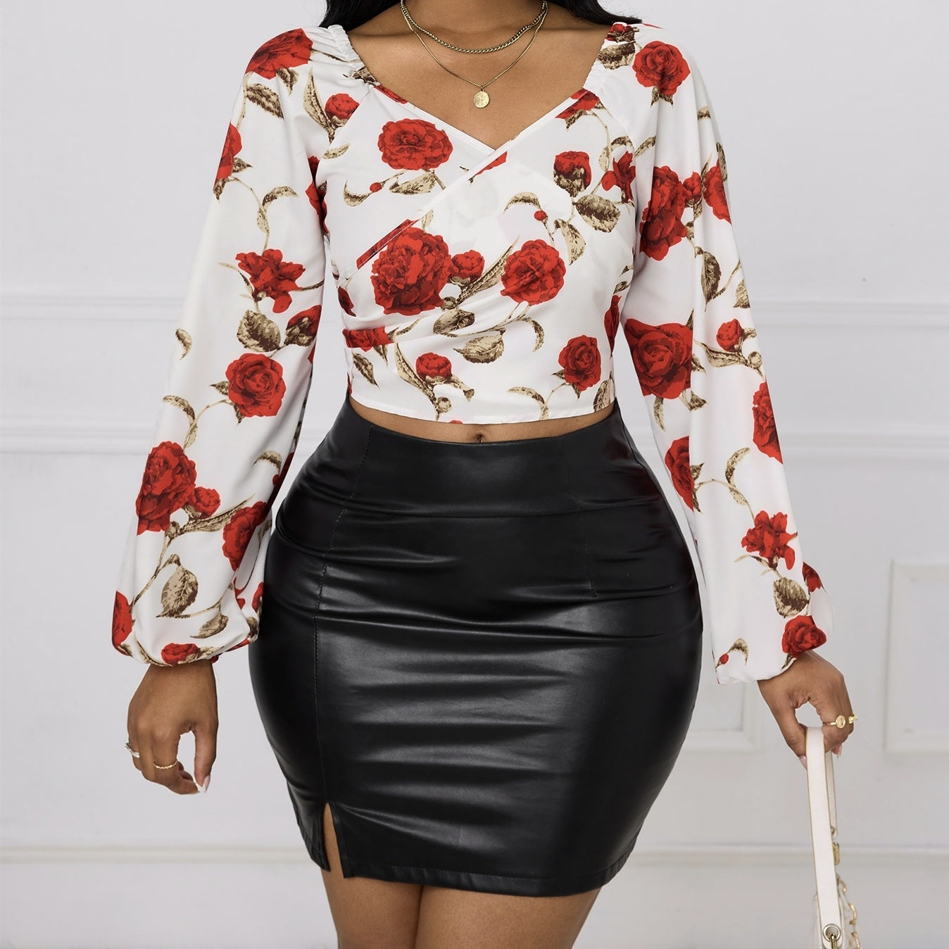 Ladies' Fashionable And Elegant New Long Sleeved Elegant Floral Print Shirt Top