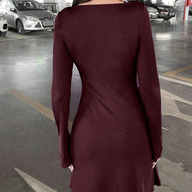 Ladies' Autumn And Winter New Item Solid Color Fashionable And Trendy Slim Fit Bag Buttocks, Black Fungus Cuffs Women's Dress