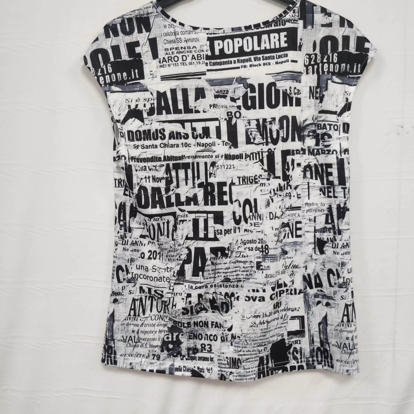 Women's Tribal Floral Print Hat Sleeve V-neck T-shirt