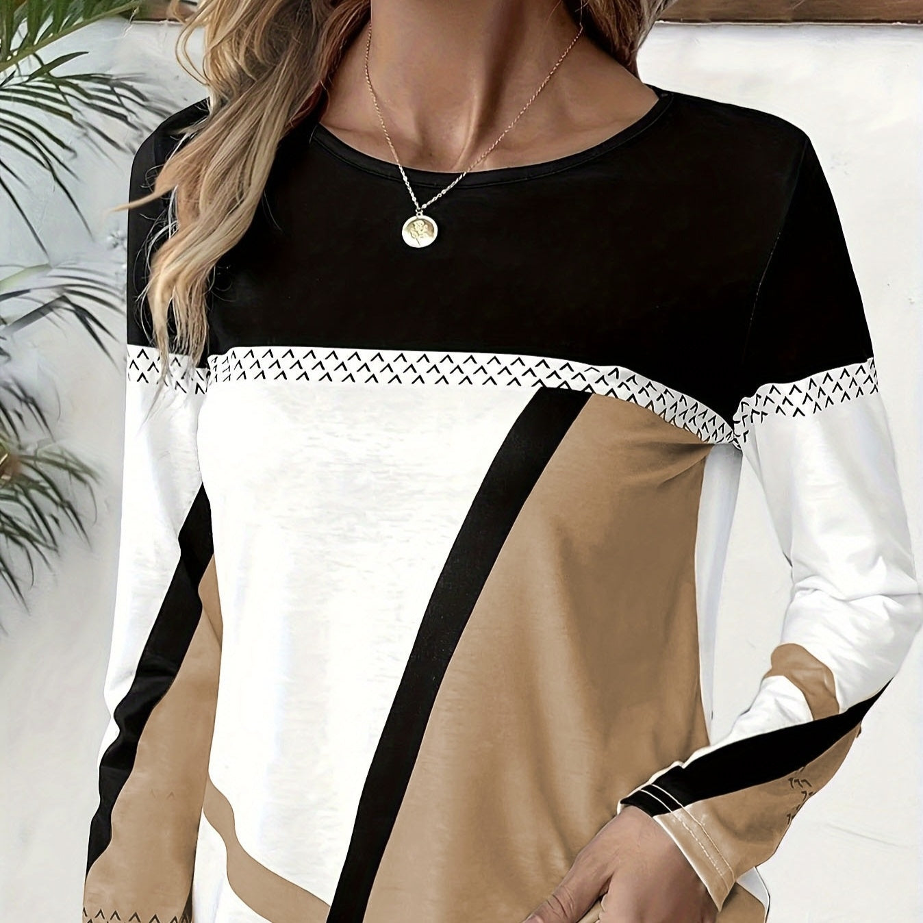 Ladies' Fashionable Casual Long Sleeved Patchwork Color T-shirt Top