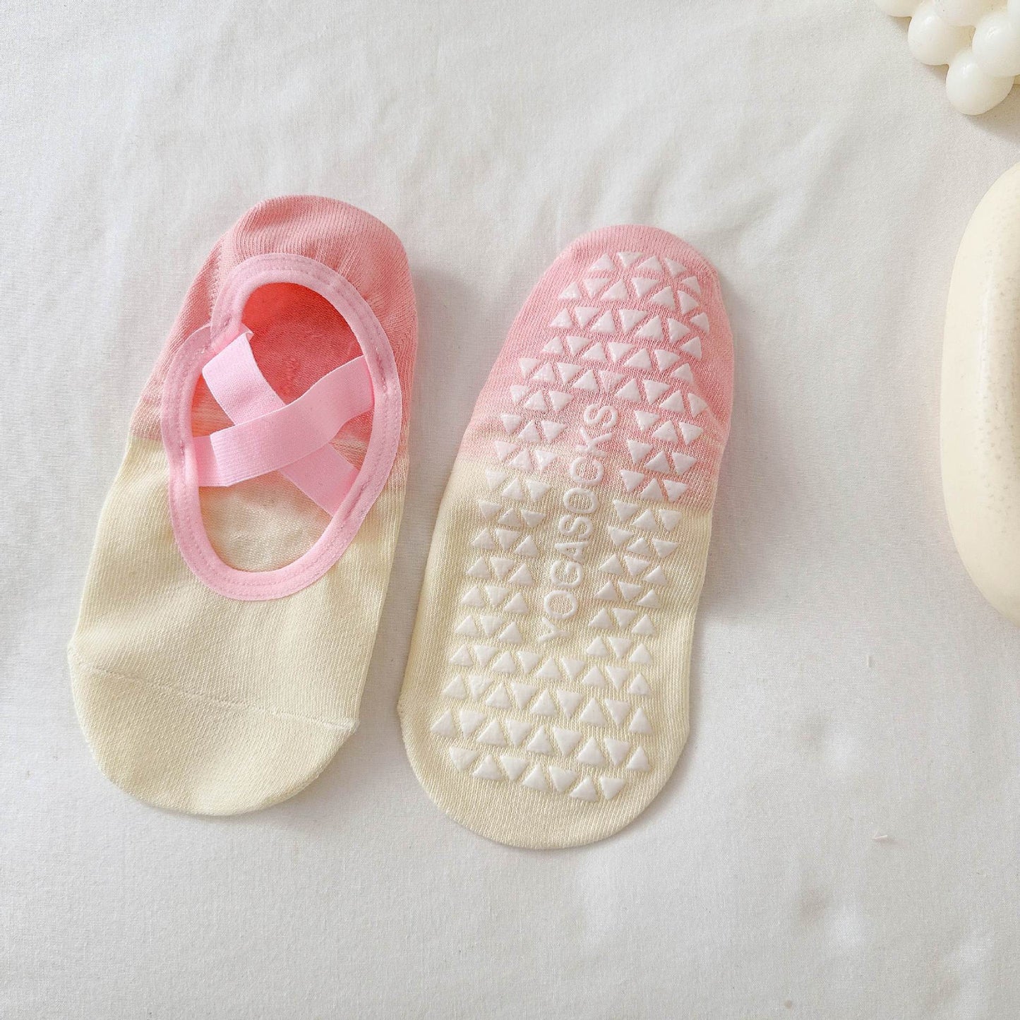 Thin Gradient Yoga Non-slip Breathable Sports Workout Socks