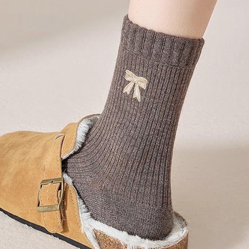 Fashion Personalized Mid-calf Length Bowknot Socks For Women