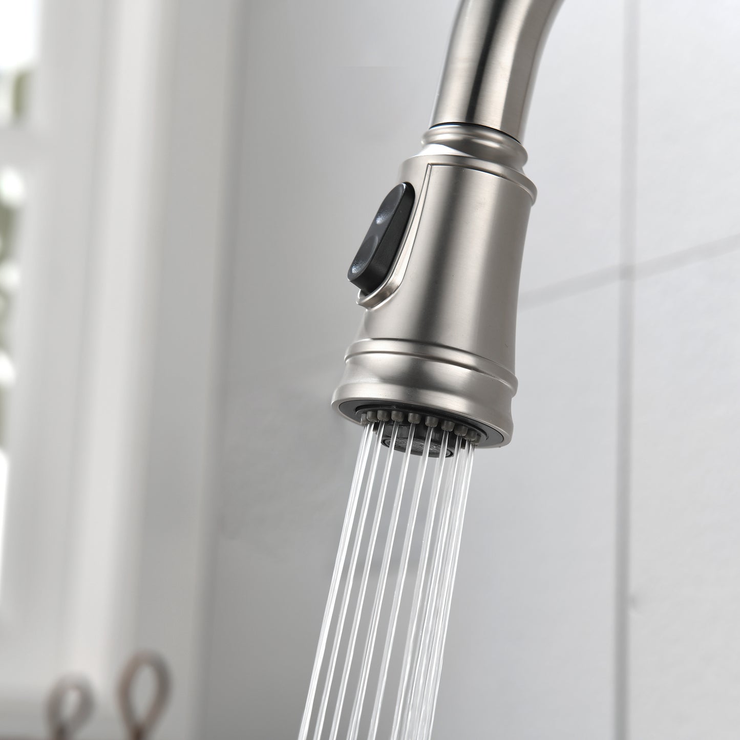 Single Handle High  Pull Out Kitchen Faucet, Single-stage Stainless Steel Kitchen Sink Faucet, With Pull Down Spray