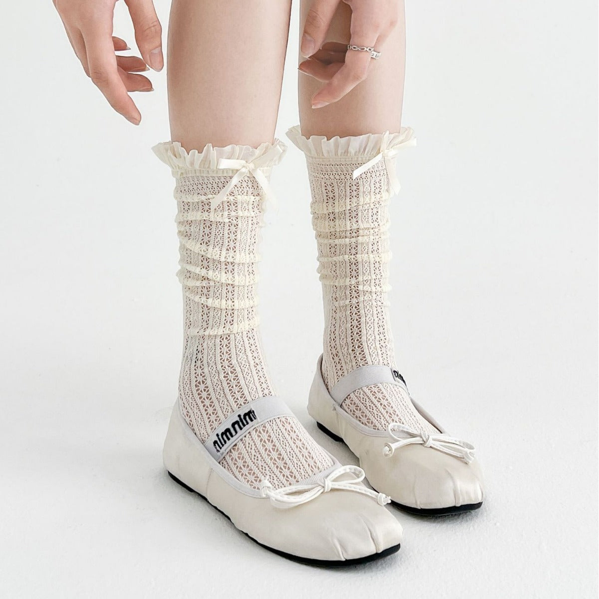 Lolita Bow Lace Calf Hollow Out Mid-calf Length Loose Socks