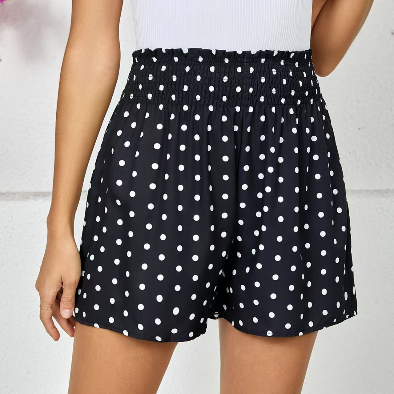 Ladies' Polka Dot Printed Sherry Shorts With Drawstring And Casual Shorts