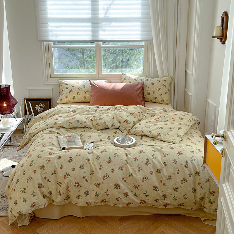 Three Or Four Piece Set Of Small Floral Bed