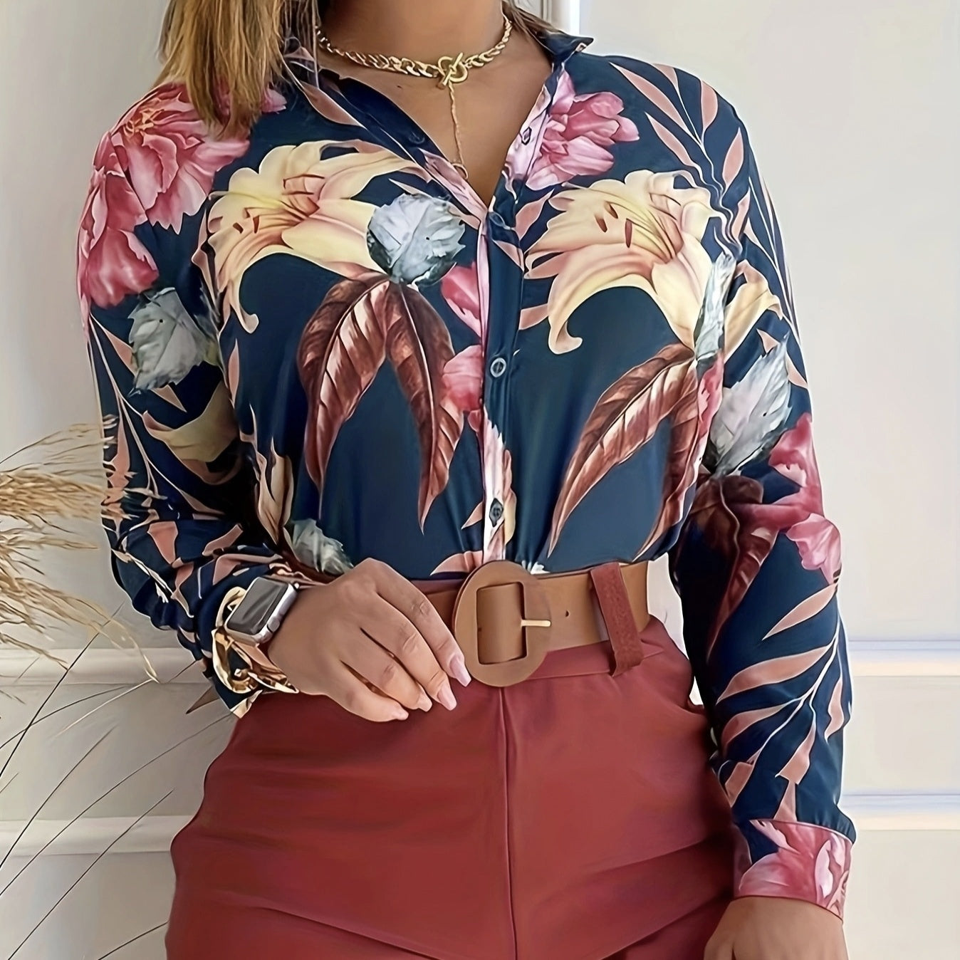 Ladies' Fashionable Summer Printed Long Sleeved Stand Up Collar Top Set