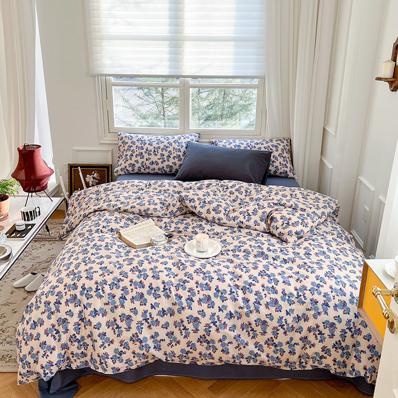 Three Or Four Piece Set Of Small Floral Bed