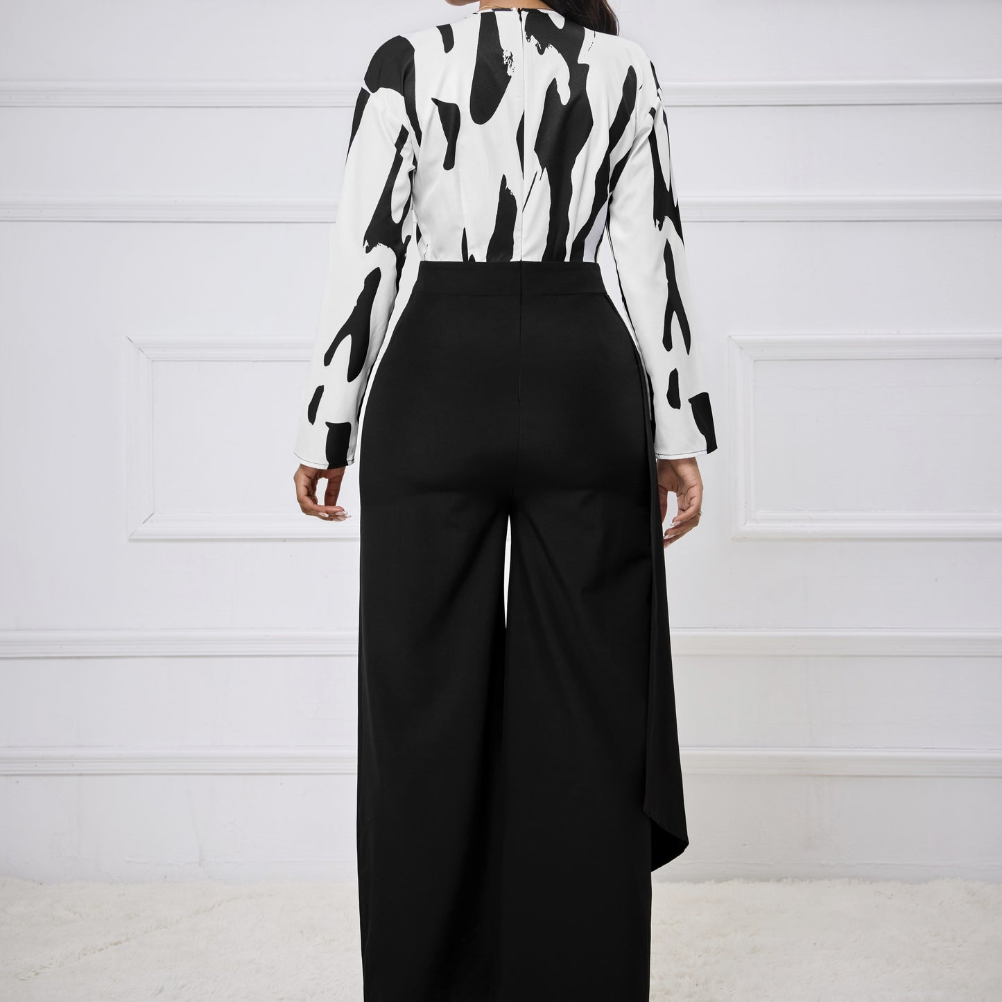 Women's V-neck Printed Waist Cinching Loose Wide Leg Jumpsuit