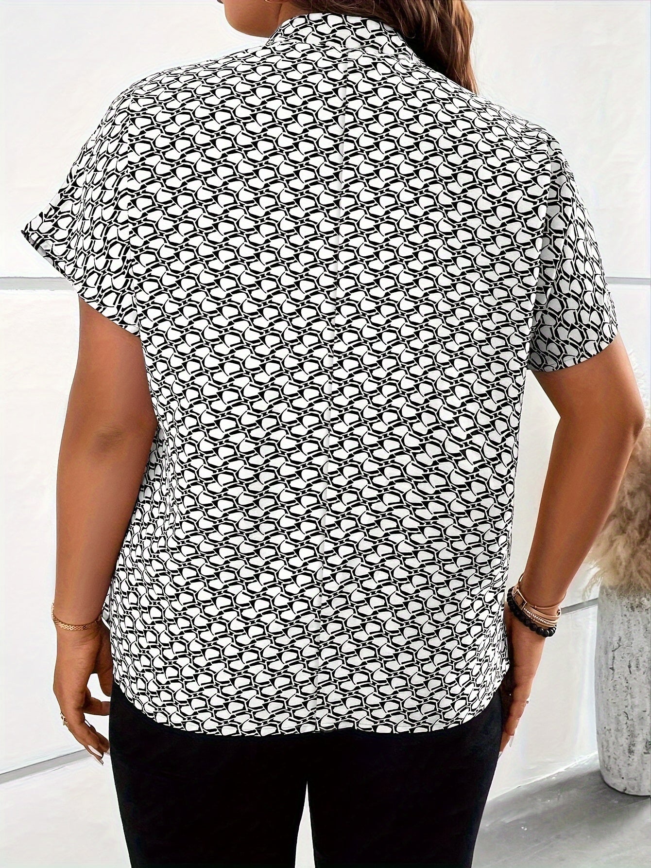 Women's Plus Size Irregular Diamond Print Blouse - Summer Casual Top