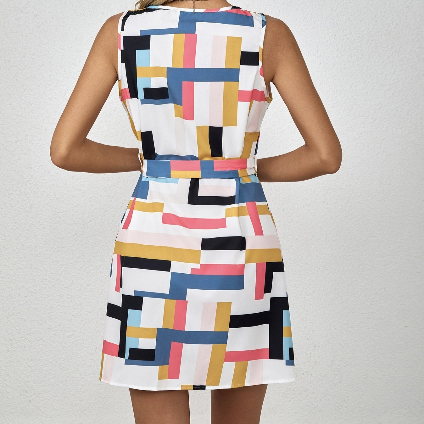 Ladies Off Shoulder V-neck Waistband Vacation Style Contrasting Checkered Print Dress