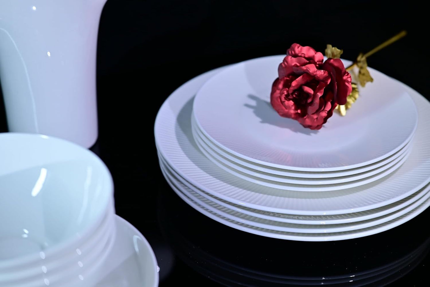 Dandilion Bone China Dinnerware Set, 16 Pieces, Service For 4, Plates, Dishes, Bowls Set, Microwave And Dishwasher Safe, Ivory White With Radial Lines