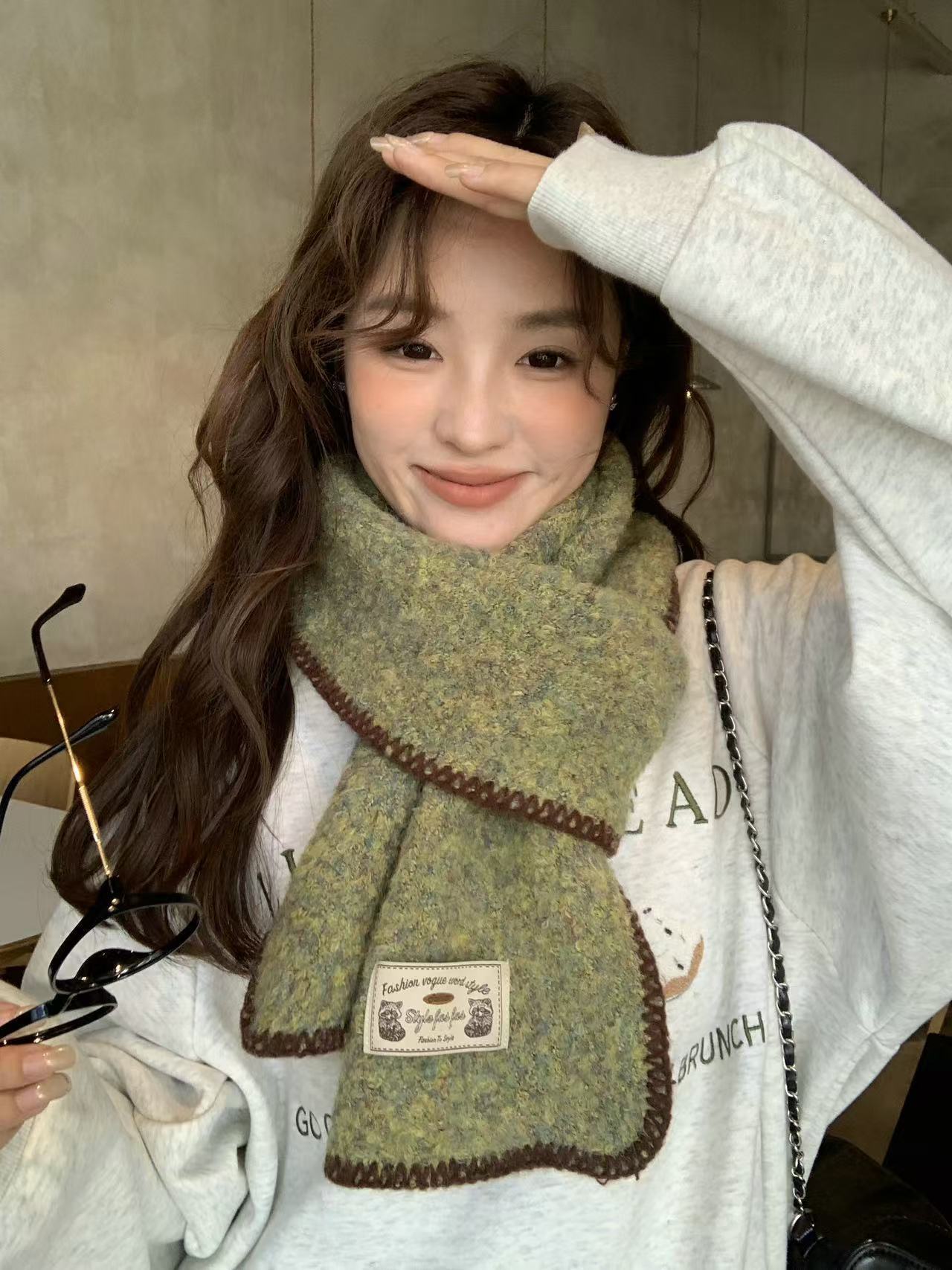 Atmosphere Warmth Neck Protection Soft And Sticky Scarf