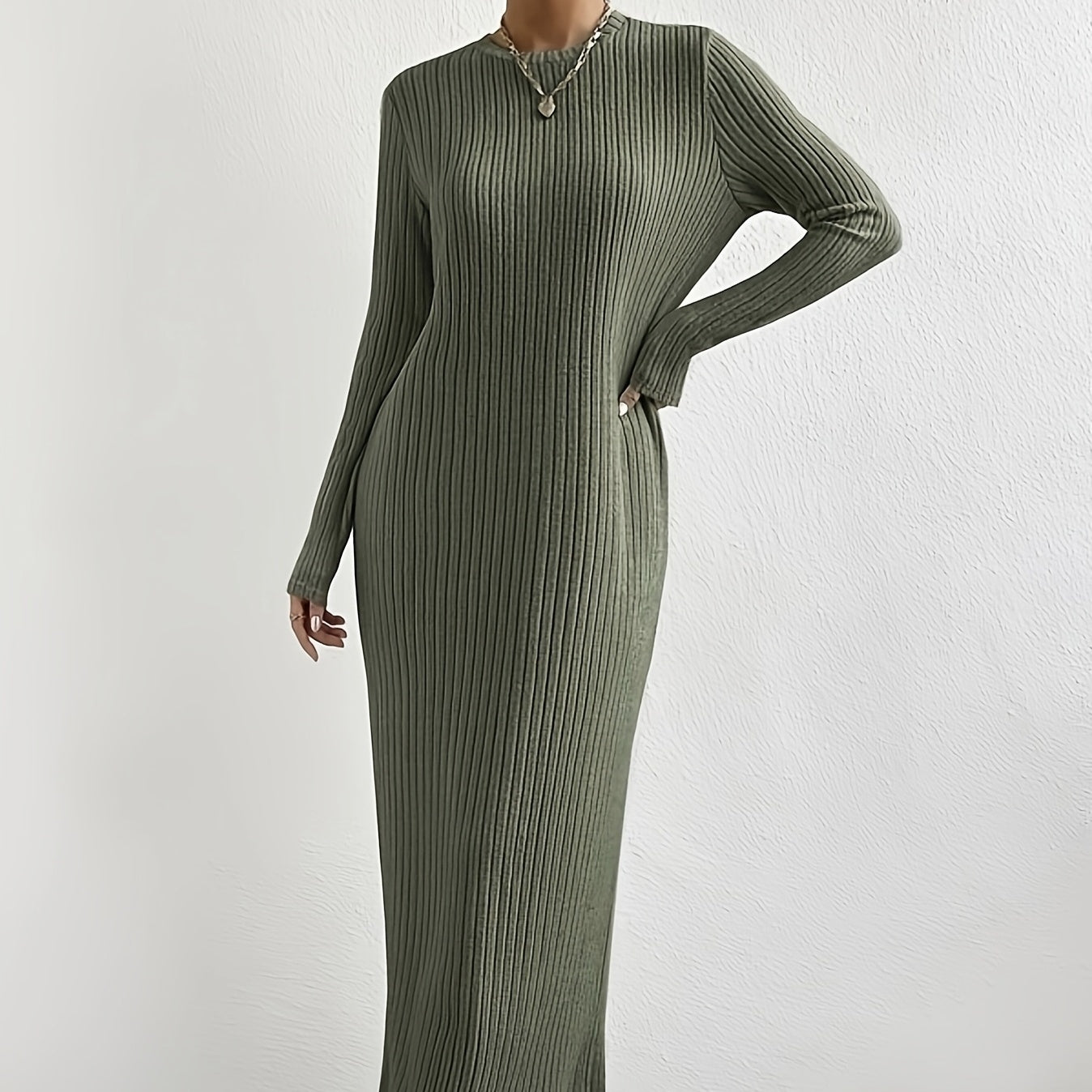 Women's Solid Color Ribbed Round Neck Long Sleeved Straight Tube Dress