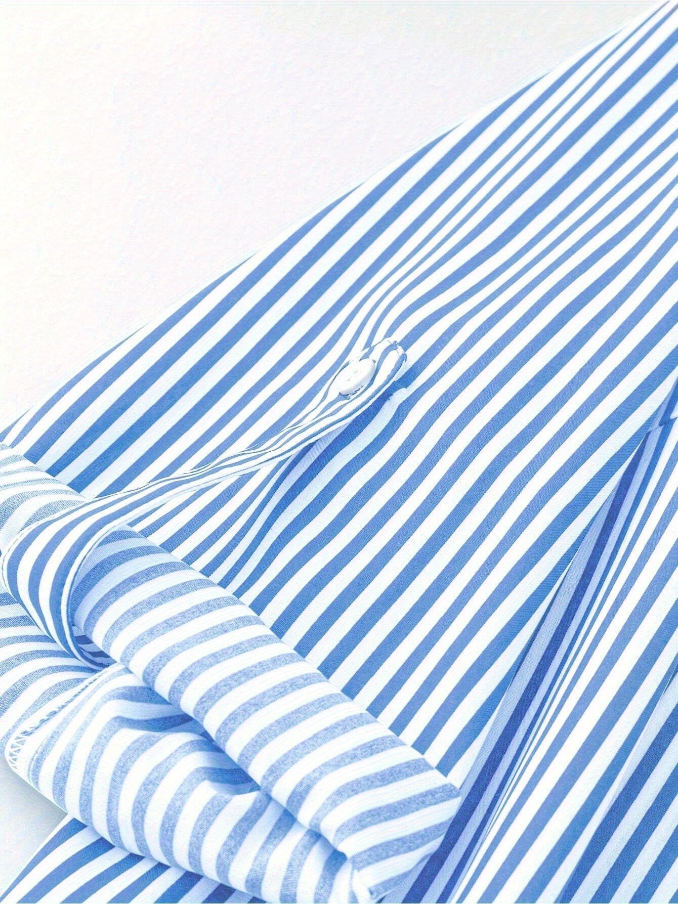 Women's Plus Size Casual Striped Shirt - Summer V-Neck Three-Quarter Sleeve Outdoor Top With Pockets