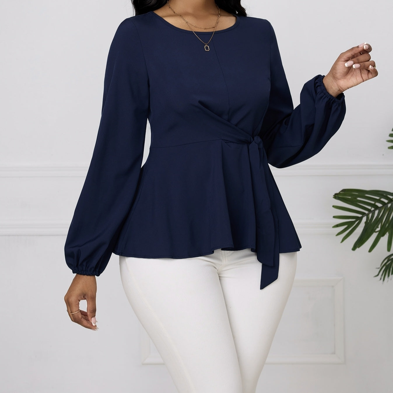 Women's Solid Color Round Neck Side Cinched Waist Tied Shirt Top