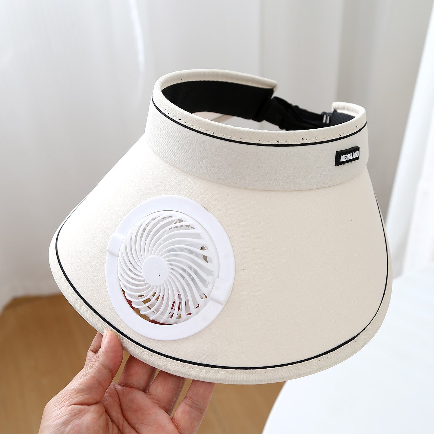 USB Charging Cap With Fan Female Sunshade Light Breathable
