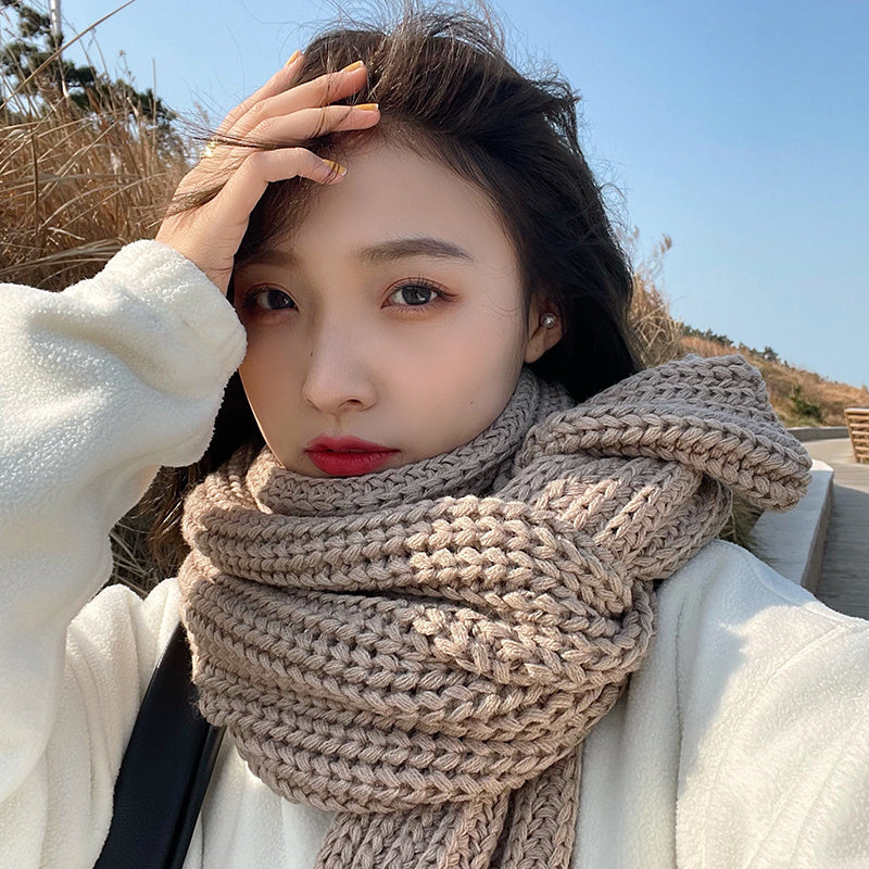 Women's Autumn And Winter Thick Knitted Scarf