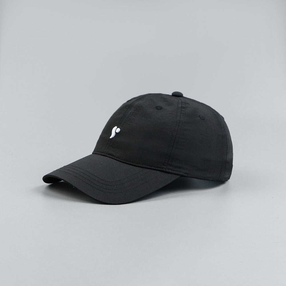 Men's And Women's Soft Top Face-looking Peaked Cap
